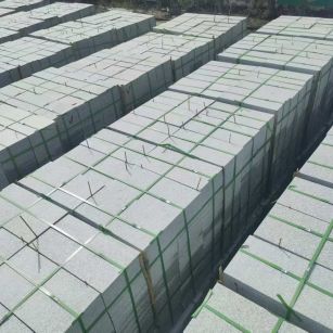 湖州 芝麻白1.8公分火烧300*600地铺，清仓大甩卖