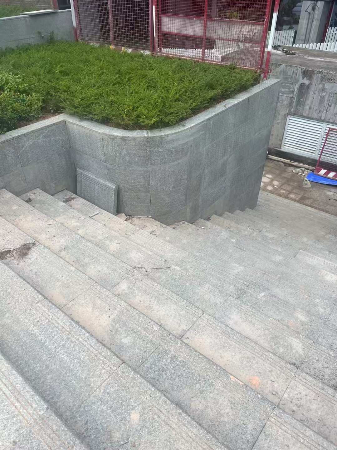 湖州 芝麻黑火烧面铺装案例