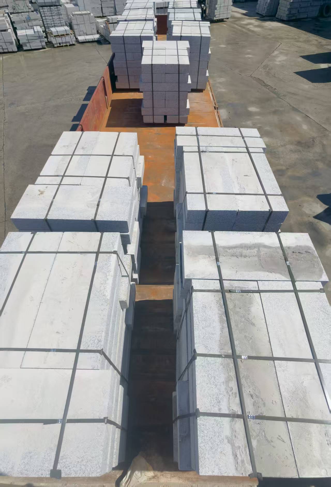 湖州 路沿石装车出货